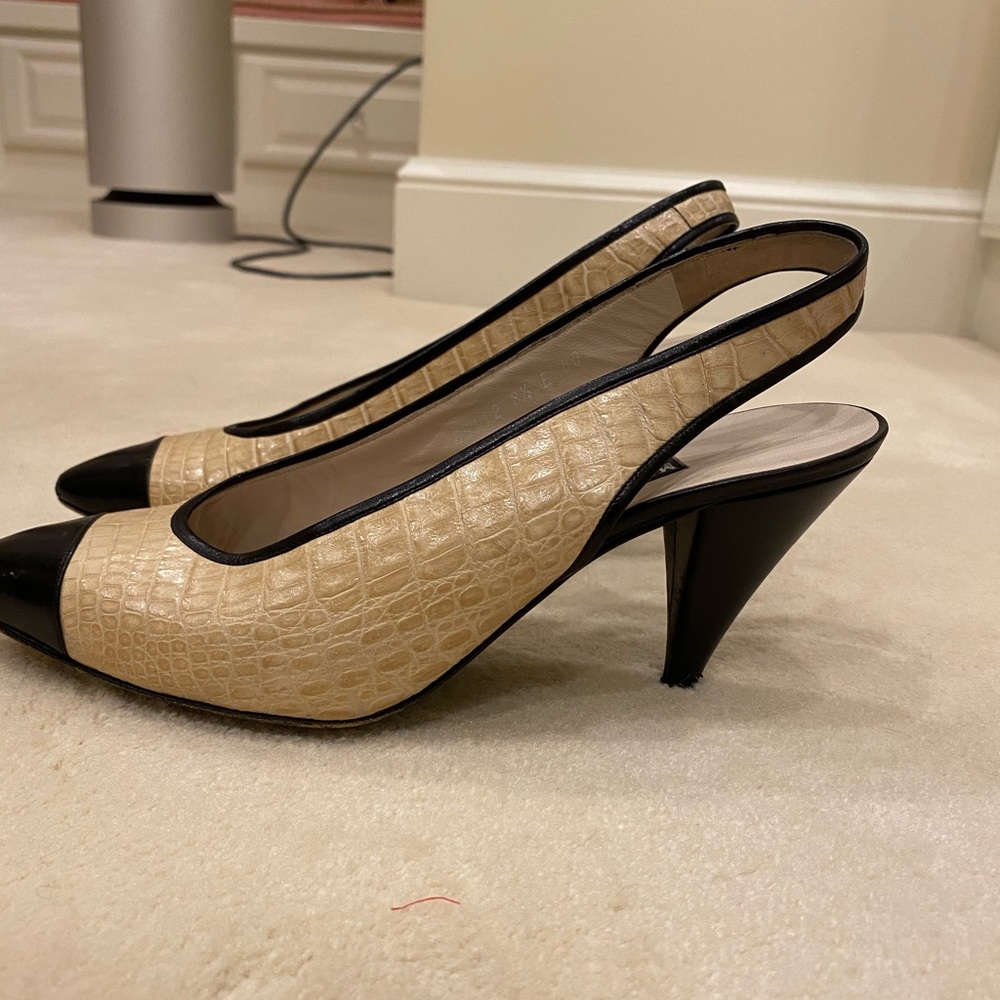 Mario Valentino Crocodile Slingback Heels - Picture 3 of 5